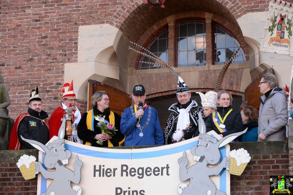 ../Images/Stunt gemeentehuis 2018 004.jpg